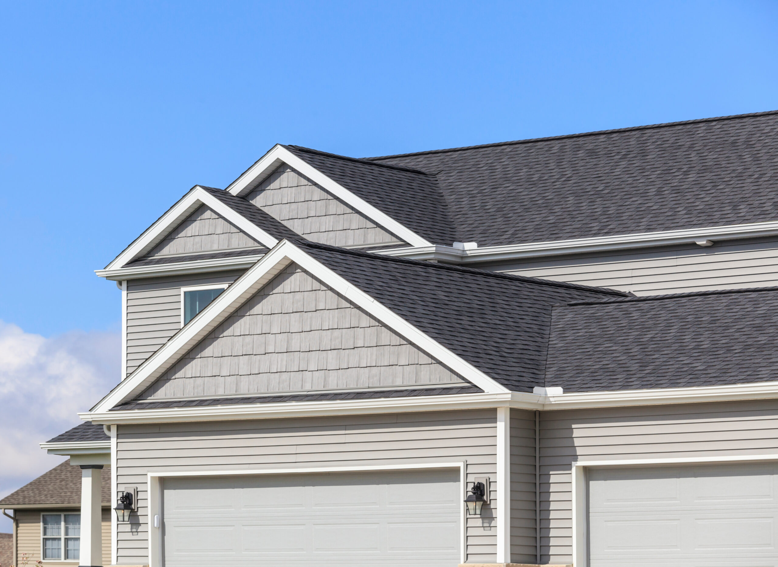 Charcoal grey asphalt shingle roof on St. Petersburg home repaired by Universal Roof & Contracting